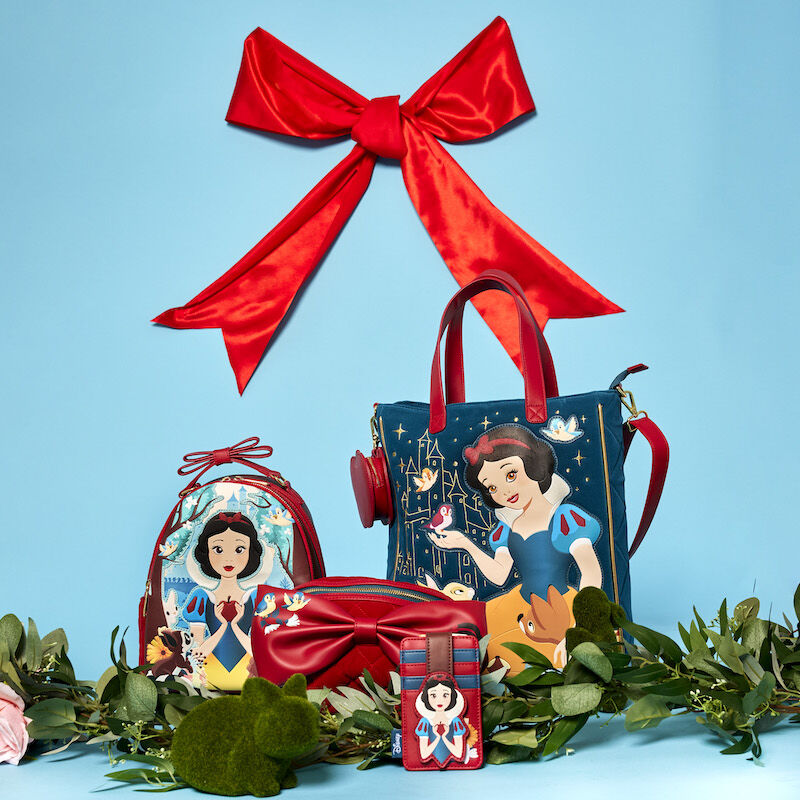 Behind the Bag Snow White Classic Collection